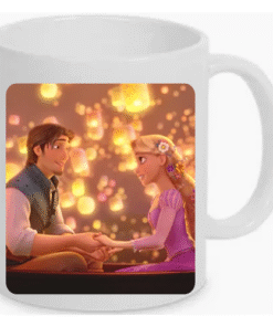 Taza de Enredados con Rapunzel y Flynn Rider viendo las linternas flotantes.